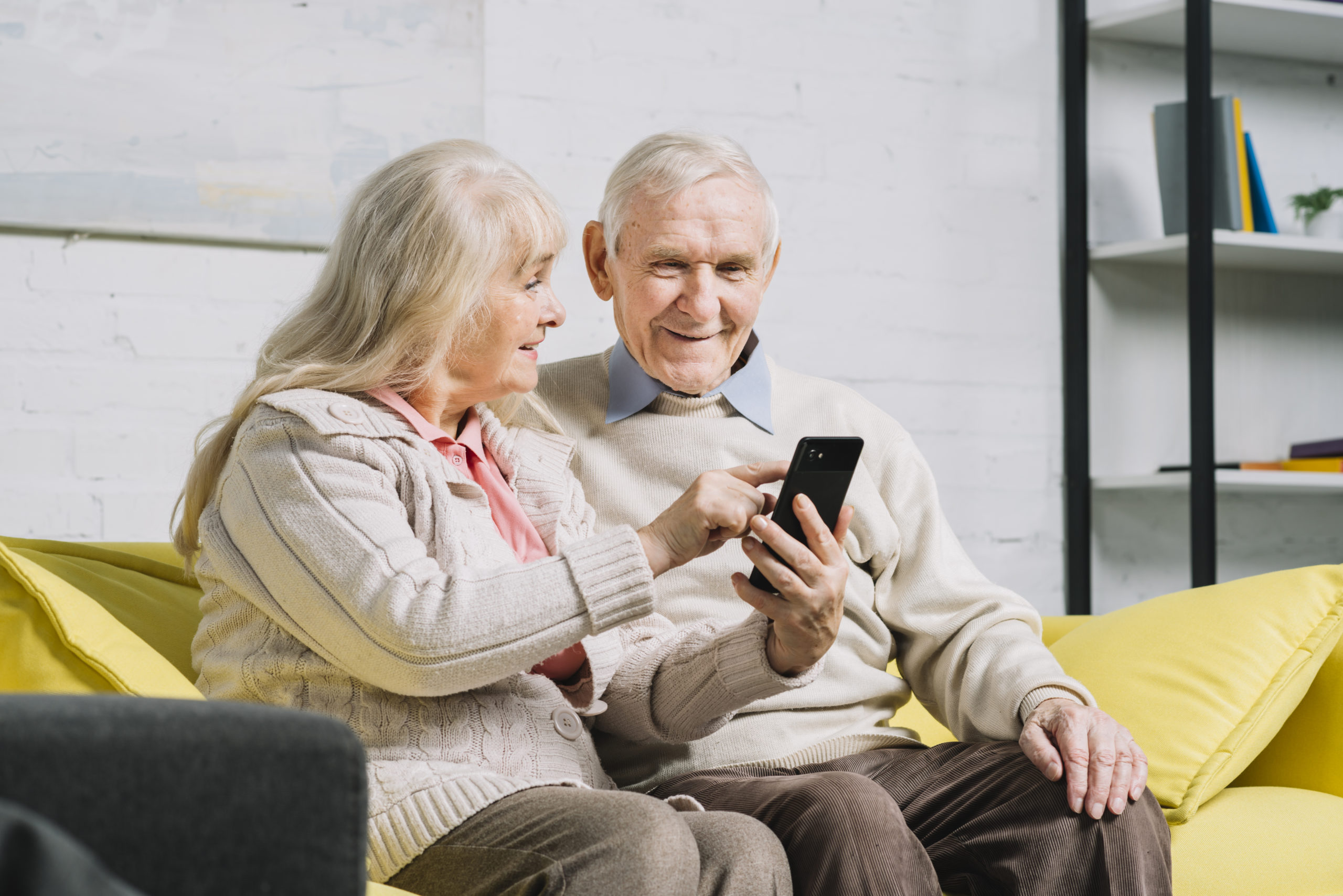 benefits to using assistive technology for people living with dementia. Issac care app